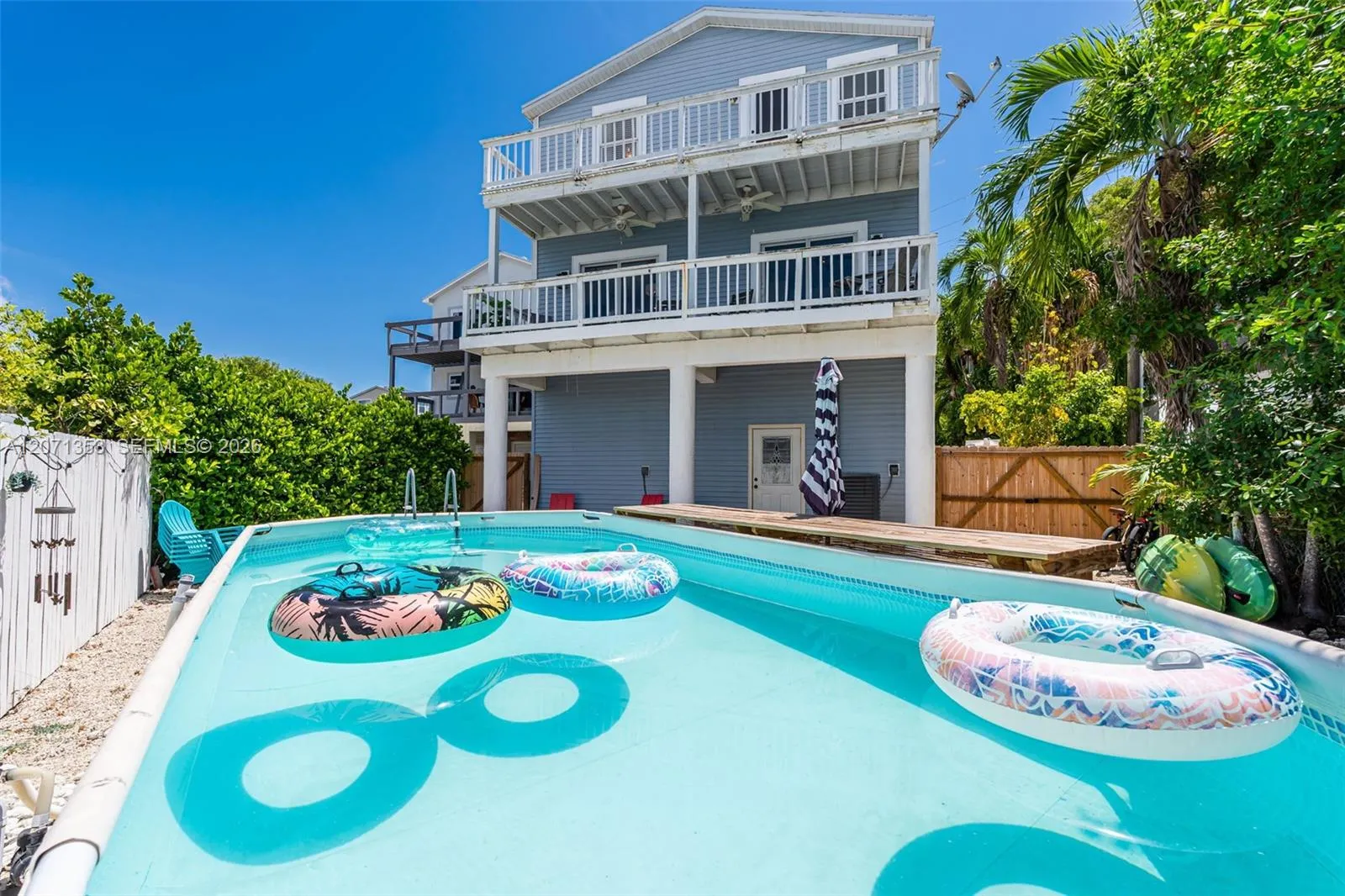 Foto de propiedad en 21 Mockingbird Road, Key Largo, FL 33037 Key Largo con MLS# 