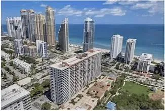 Foto de propiedad en 210 174th Street 405, Sunny Isles Beach, FL 33160 Sunny Isles Beach con MLS#
