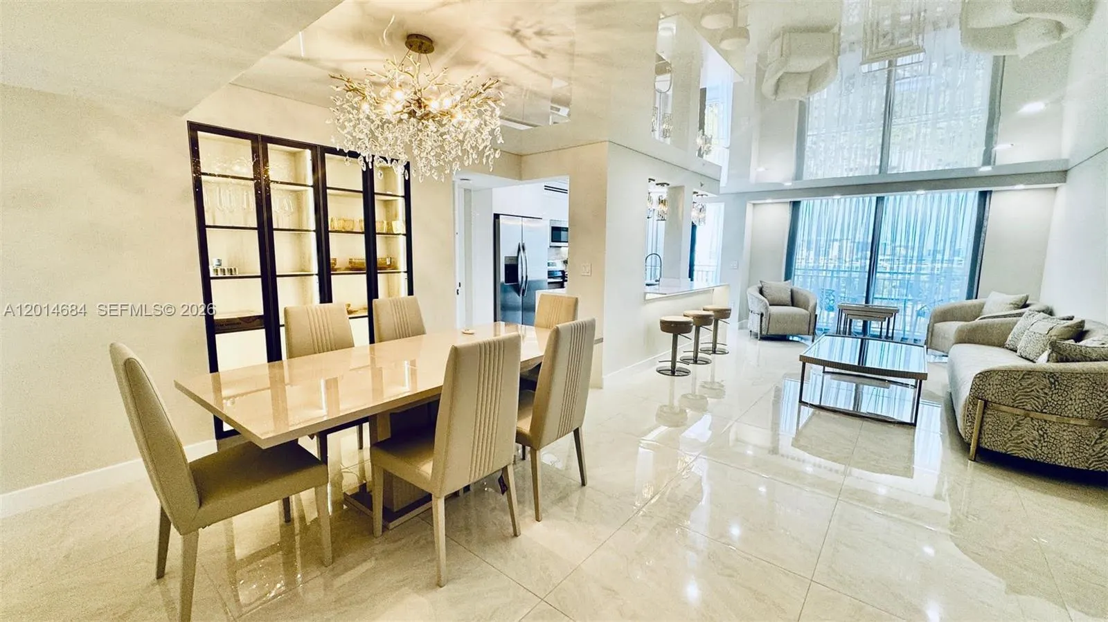 Foto de propiedad en 210 174th Street 811, Sunny Isles Beach, FL 33160 Sunny Isles Beach con MLS#