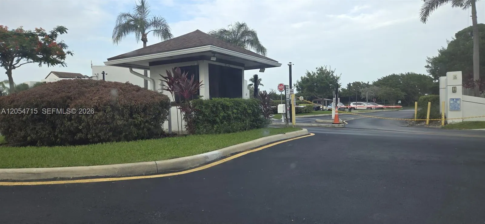 Alquilada 210 Lake Pointe Drive 209, Oakland Park, FL 33309, Oakland Park, FL 33309