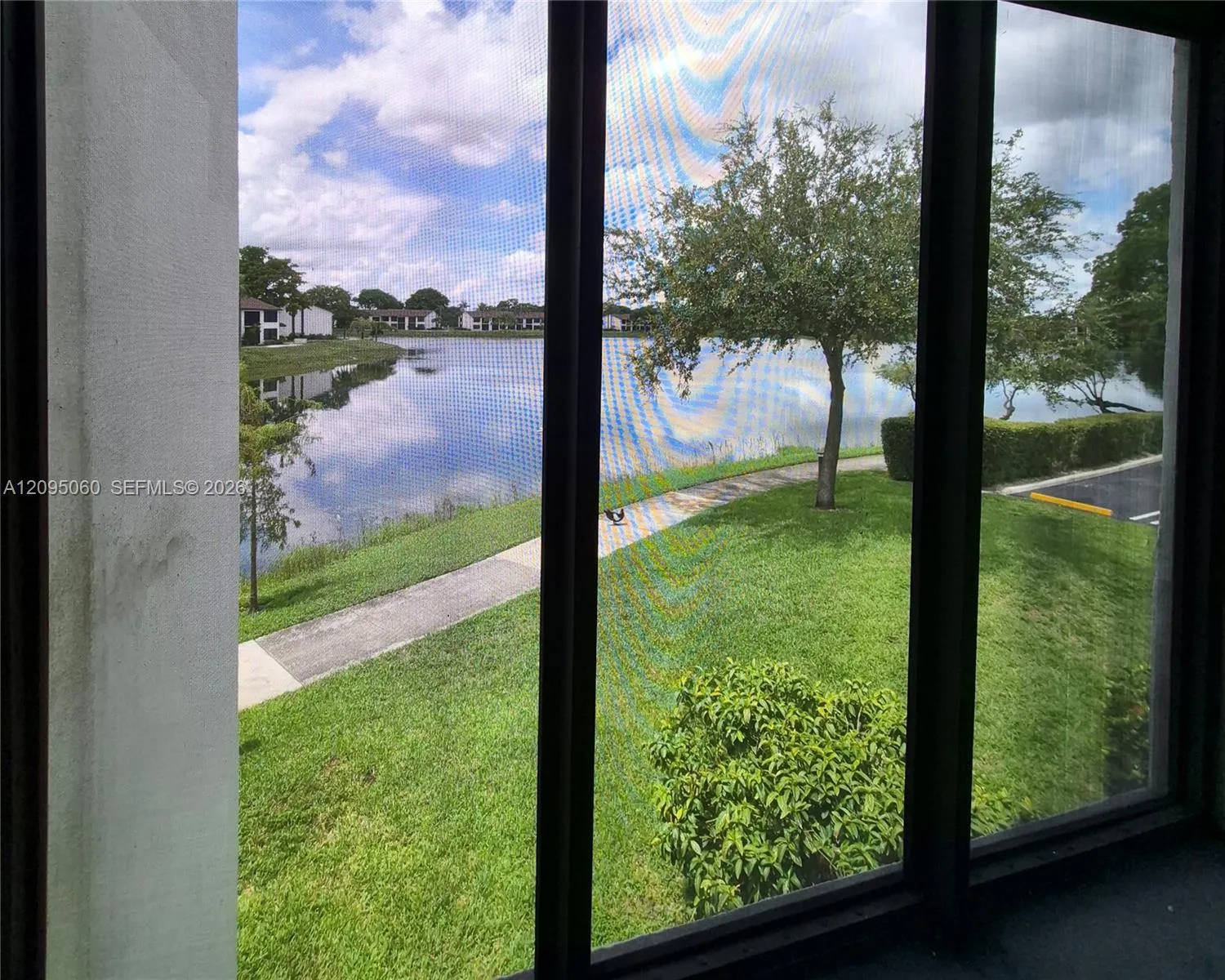 En Venta 210 Lake Pointe Drive 210, Oakland Park, FL 33309, Oakland Park, FL 33309