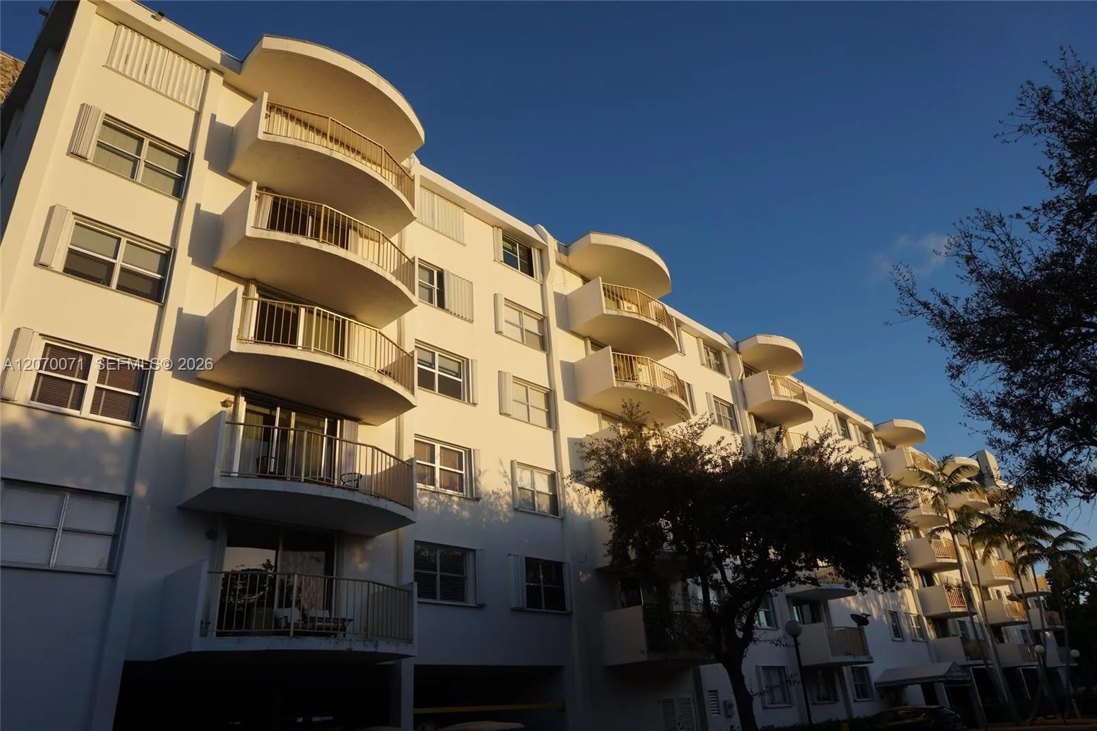 En Renta 210 Seaview Drive 308, Key Biscayne, FL 33149, Key Biscayne, FL 33149