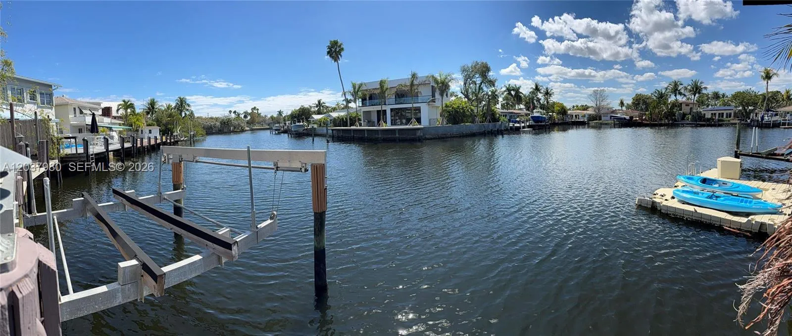 Foto de propiedad en 2100 NE 24th Street, Wilton Manors, FL 33305 Wilton Manors con MLS# 