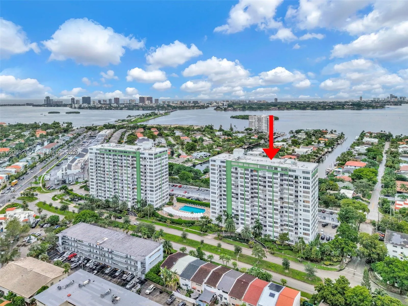 En Venta 2100 Sans Souci Boulevard A509, North Miami, FL 33181, North Miami, FL 33181