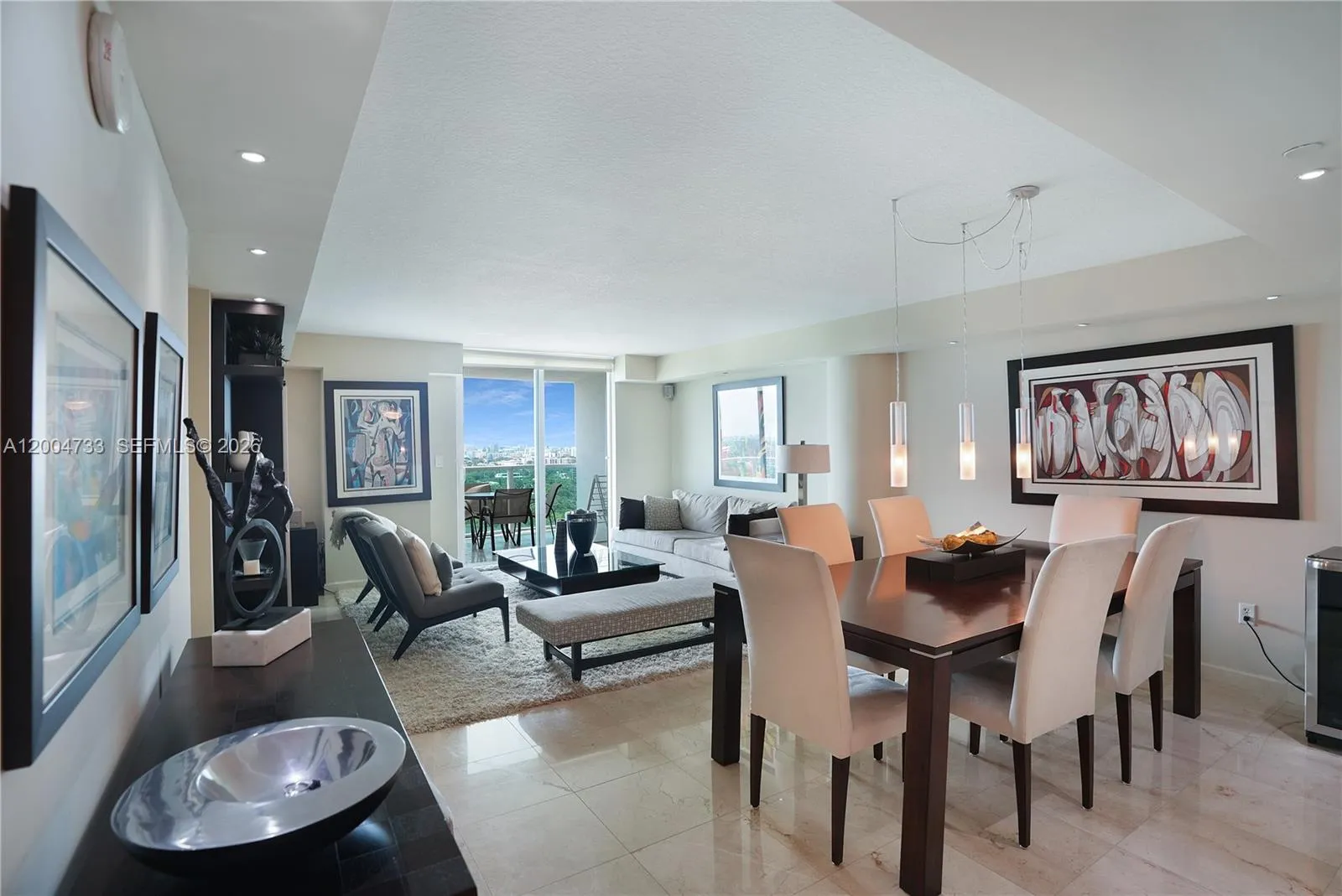 Foto de propiedad en 2101 Brickell Avenue 1812, Miami, FL 33129 Miami con MLS# 