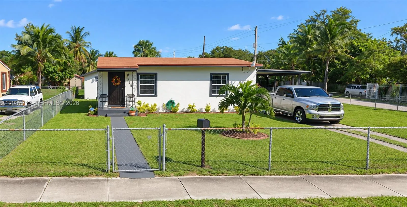 En Venta 2101 NW 87th Street, Miami, FL 33147, Miami, FL 33147