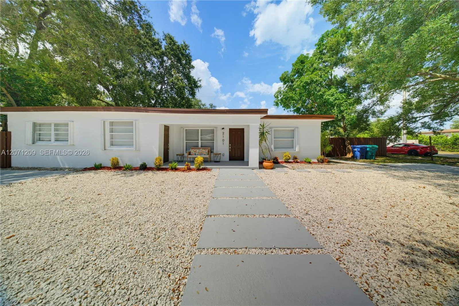 En Venta 2101 NW 93rd Terrace, Miami, FL 33147, Miami, FL 33147