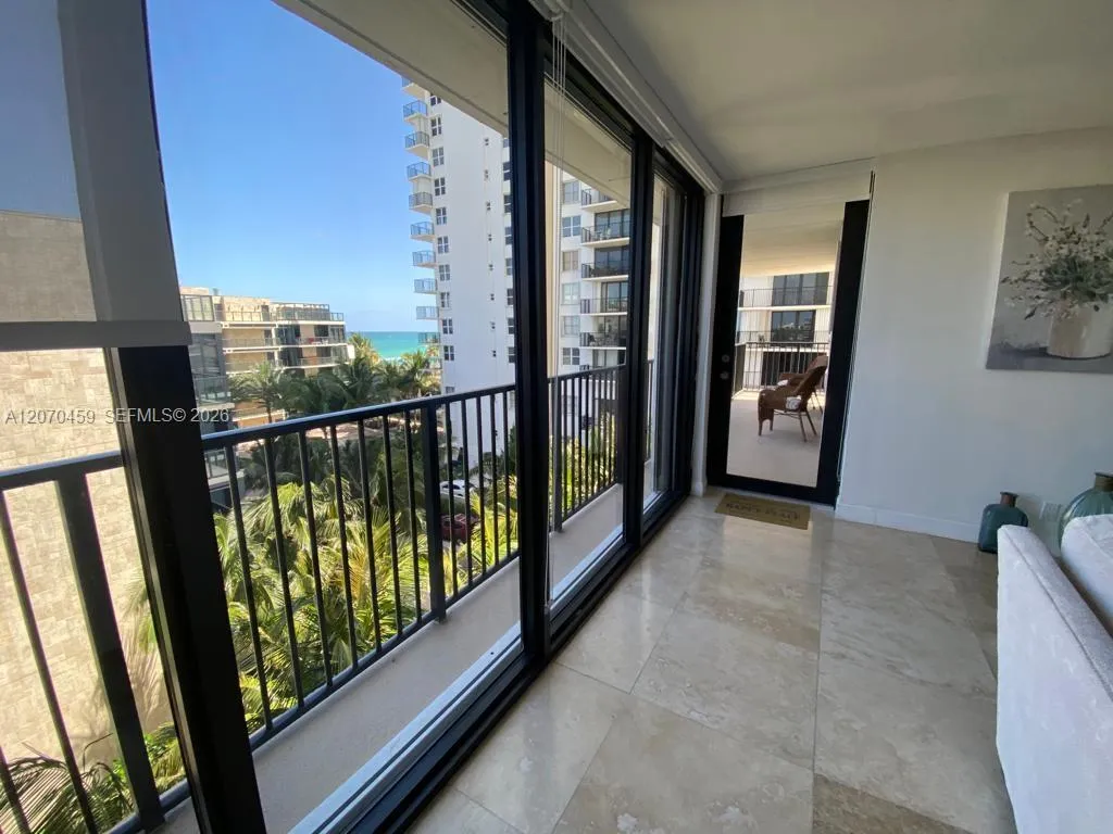 Foto de propiedad en 2101 S Ocean Drive 501, Hollywood, FL 33019 Hollywood con MLS# 