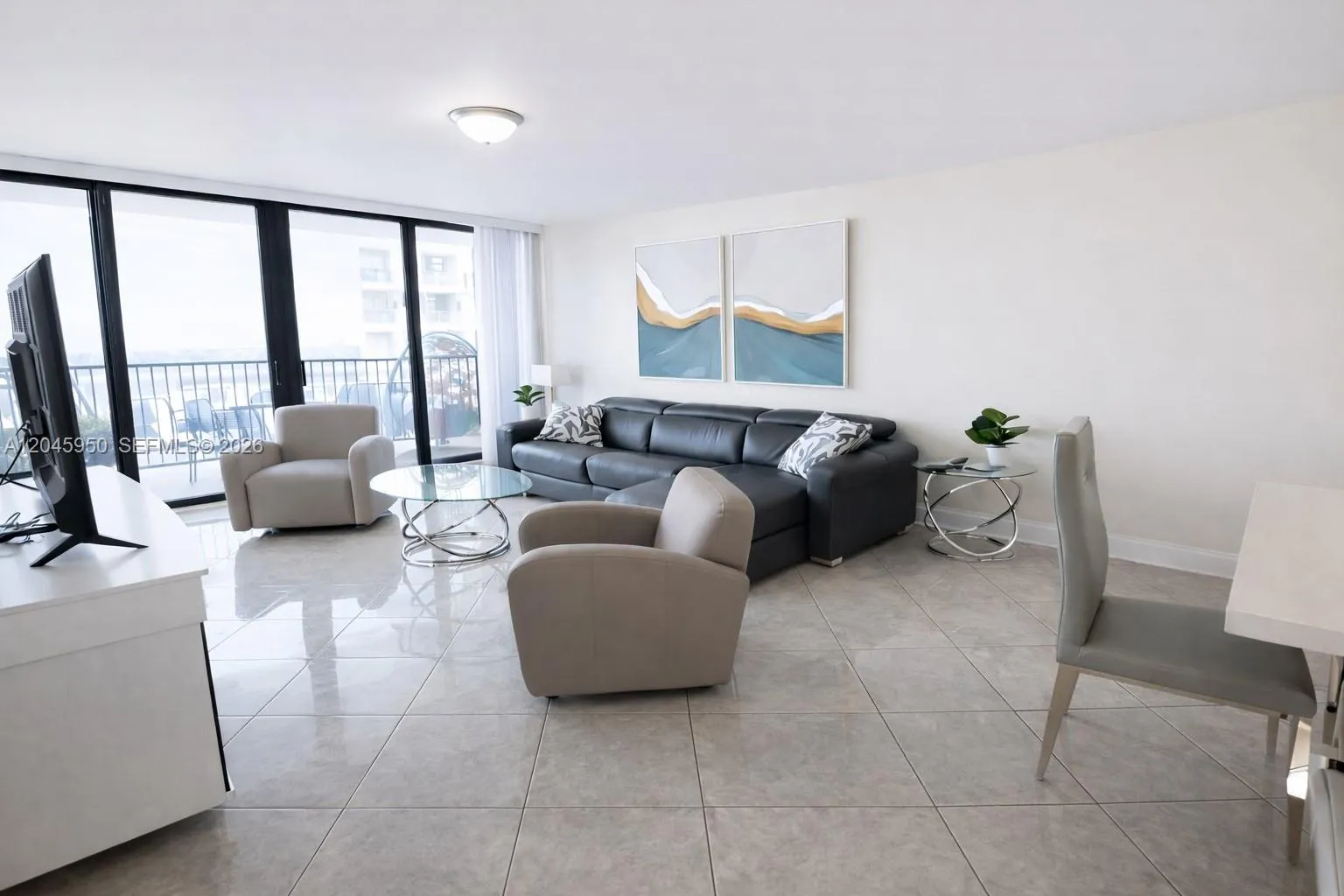 Foto de propiedad en 2101 S Ocean Drive 606, Hollywood, FL 33019 Hollywood con MLS# 