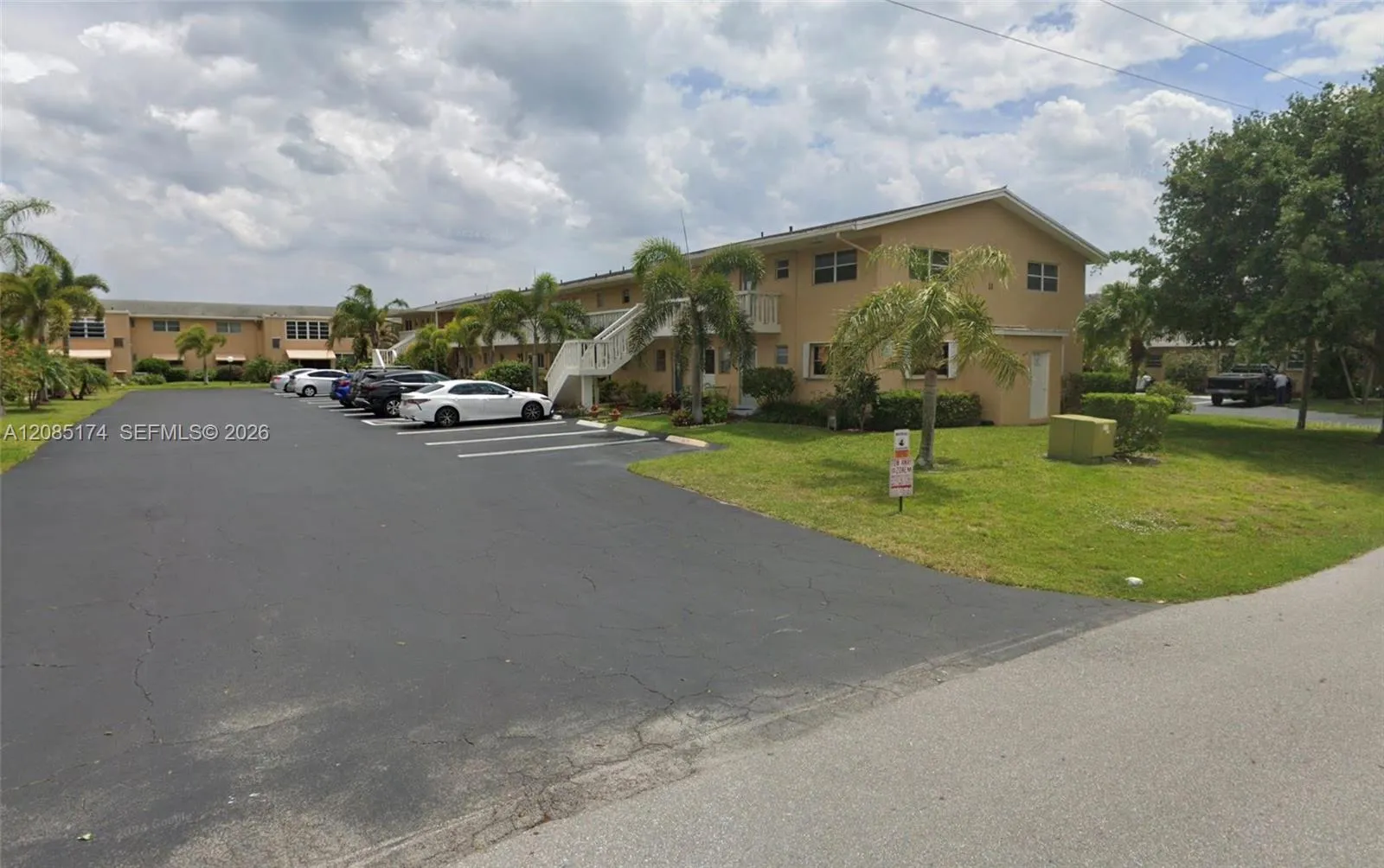 En Venta 2102 NE 1st Way 102, Boynton Beach, FL 33435, Boynton Beach, FL 33435