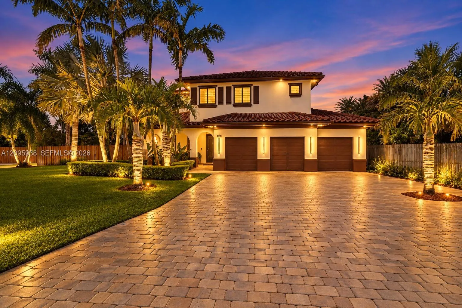 En Venta 21046 SW 133rd Court, Miami, FL 33177, Miami, FL 33177