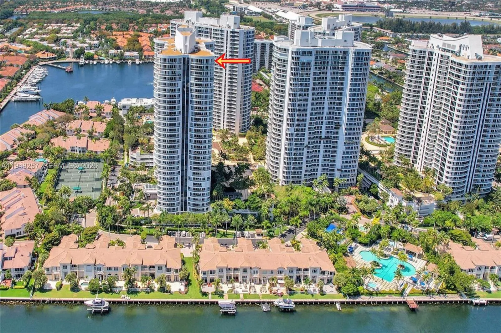 Foto de propiedad en 21050 Point Place 3104, Aventura, FL 33180 Aventura con MLS# 