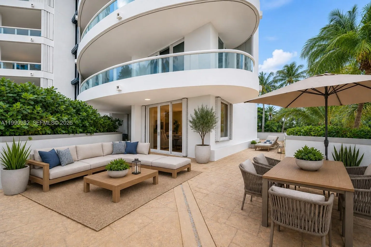 Foto de propiedad en 21050 Point Place 401, Aventura, FL 33180 Aventura con MLS# 