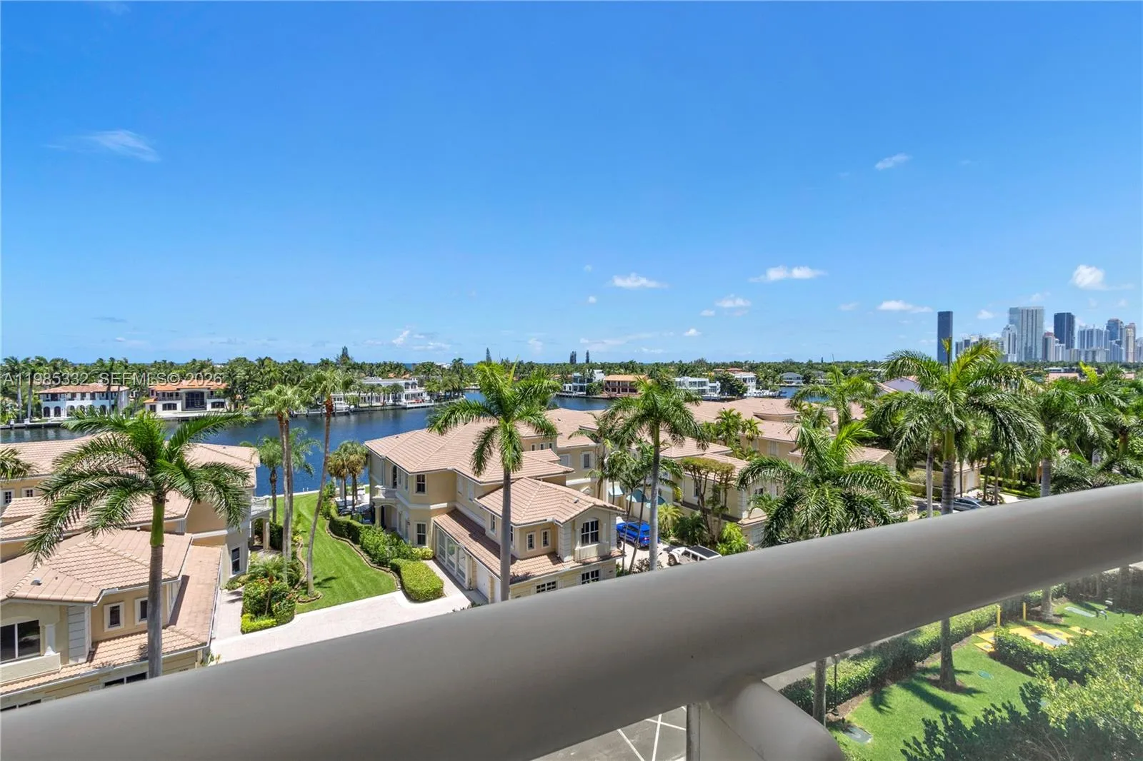 Foto de propiedad en 21050 Point Place 604, Aventura, FL 33180 Aventura con MLS# 