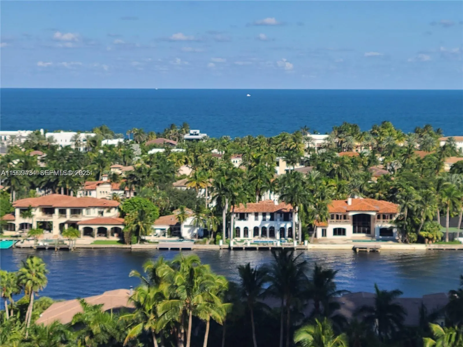 Foto de propiedad en 21055 Yacht Club Drive 1602, Aventura, FL 33180 Aventura con MLS# 