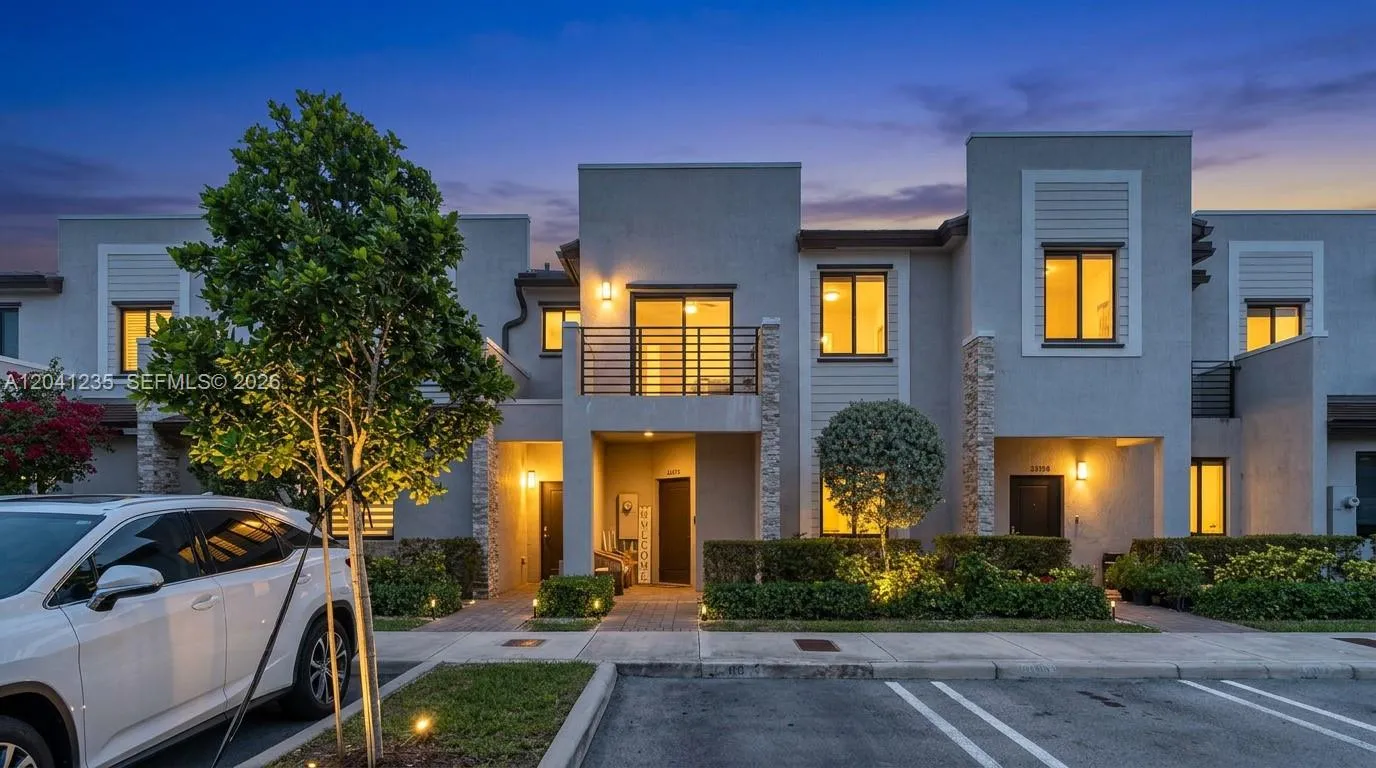 En Renta 21068 NE 8th Avenue, Miami, FL 33179, Miami, FL 33179