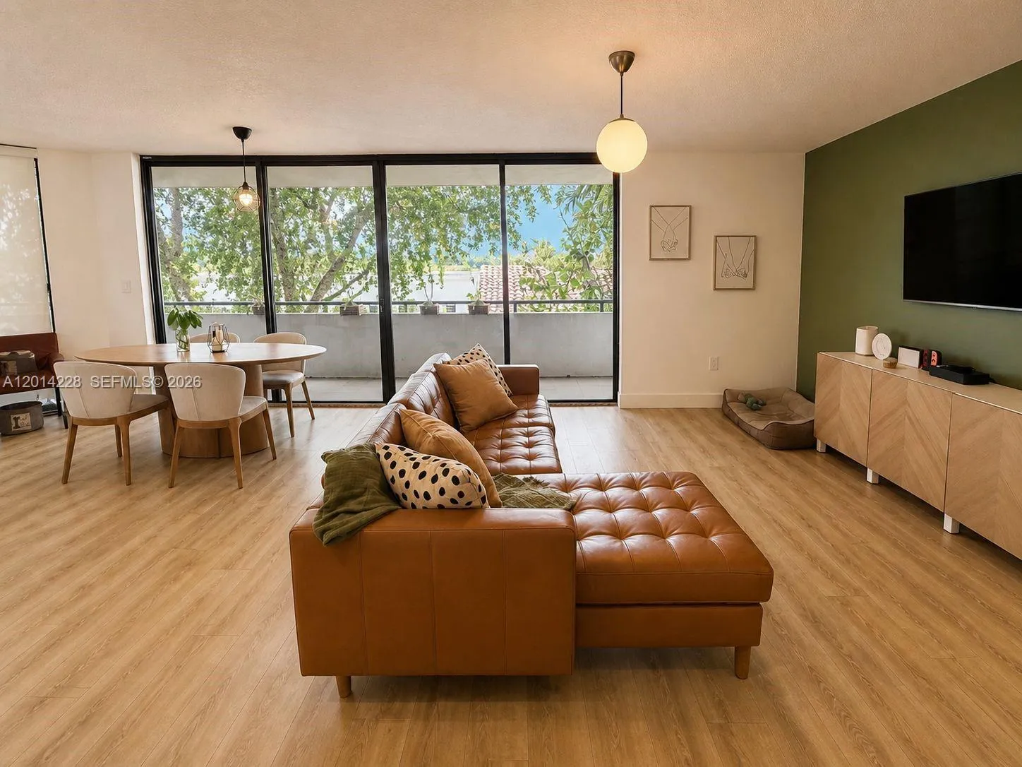 Vendido 21075 NE 34th Avenue 303-2, Aventura, FL 33180, Aventura, FL 33180