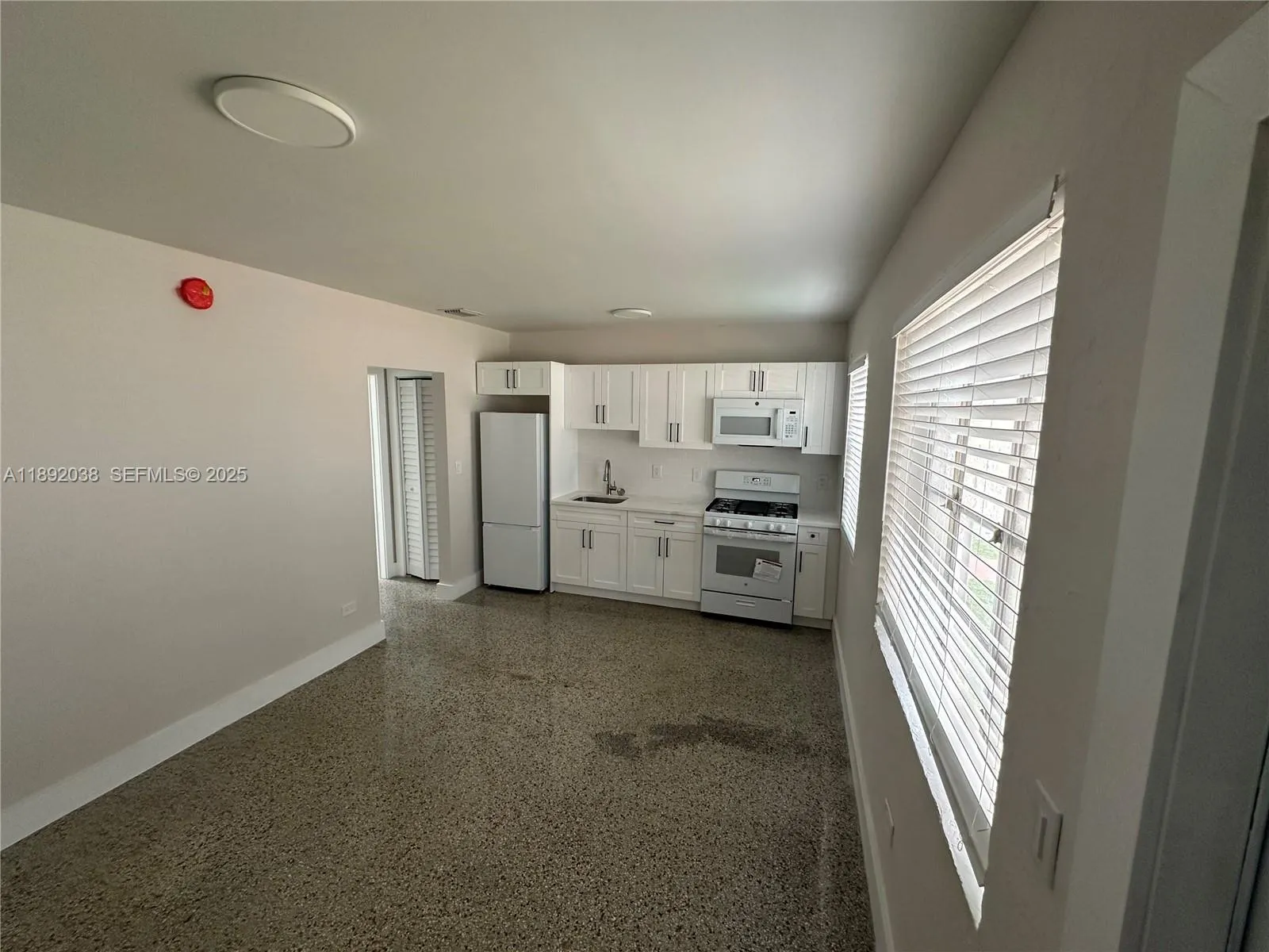 En Renta 211 SW 18th Avenue 2, Miami, FL 33135, Miami, FL 33135