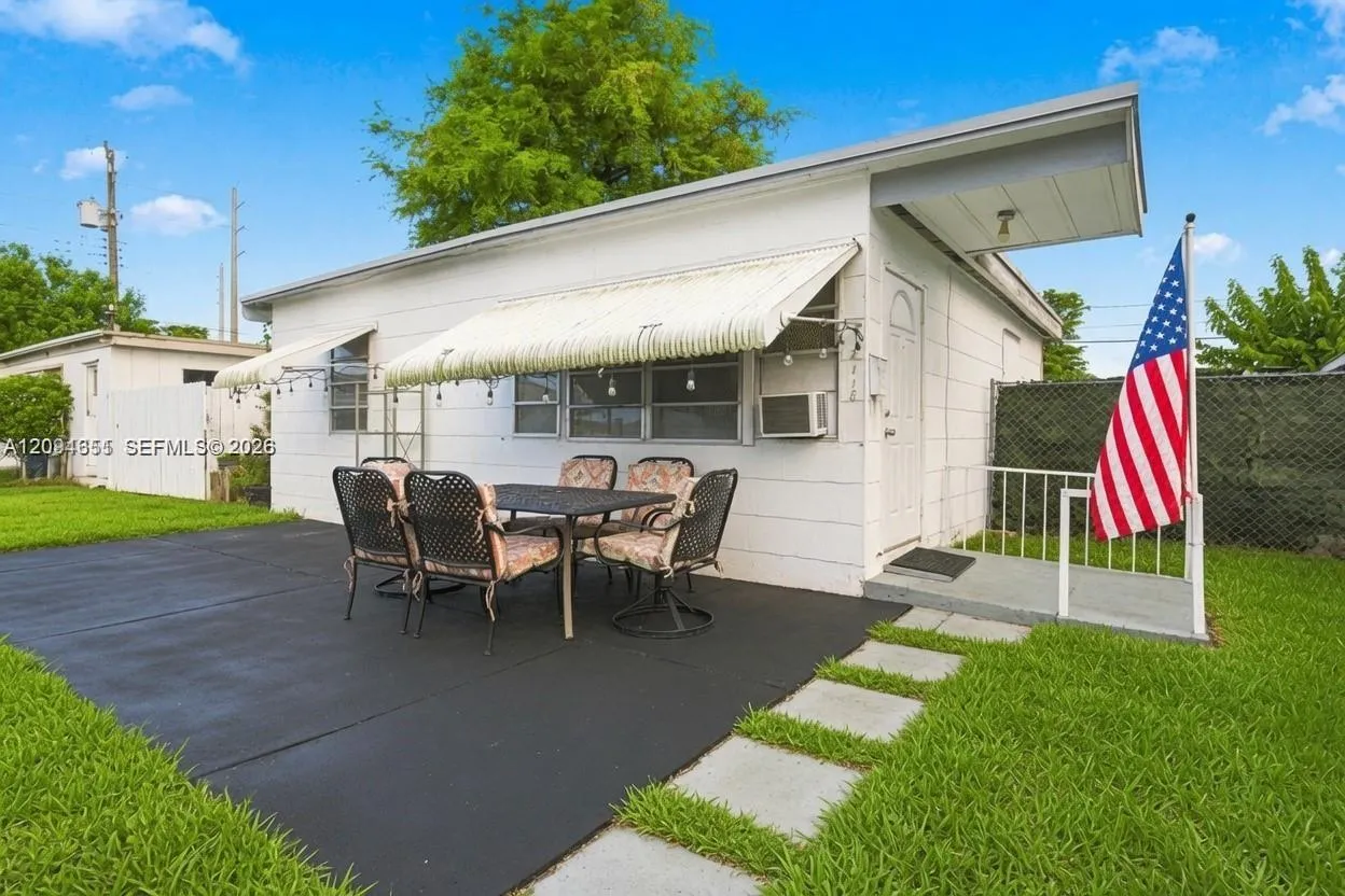 En Venta 2118 Coolidge Street, Hollywood, FL 33020, Hollywood, FL 33020