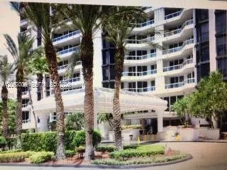 Foto de propiedad en 21205 NE Yacht Club Drive 810, Aventura, FL 33180 Aventura con MLS# 