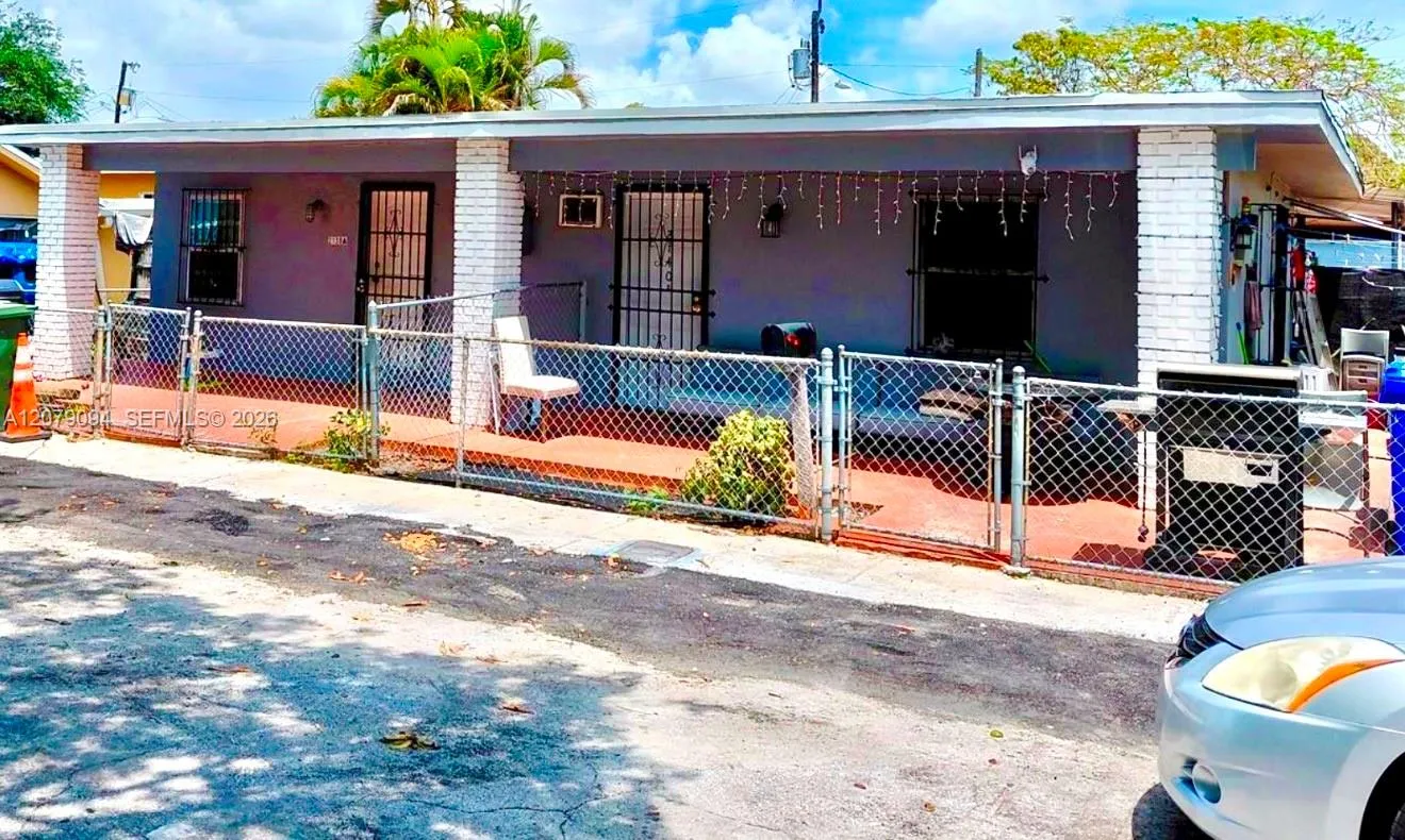 En Renta 2140 NW 1st Terrace A, Miami, FL 33125, Miami, FL 33125
