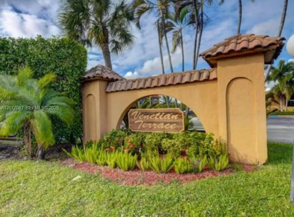 Foto de propiedad en 2141 W Woolbright Road L102, Boynton Beach, FL 33426 Boynton Beach con MLS# 