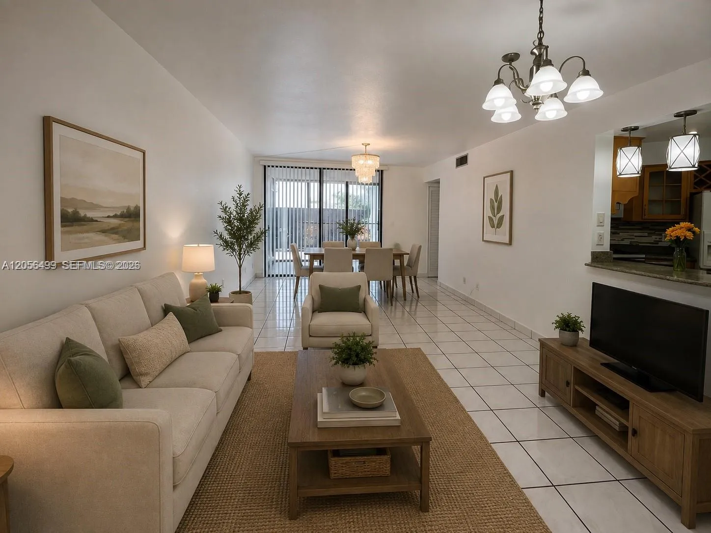 Foto de propiedad en 215 Lake Pointe Drive 104, Oakland Park, FL 33309 Oakland Park con MLS# 