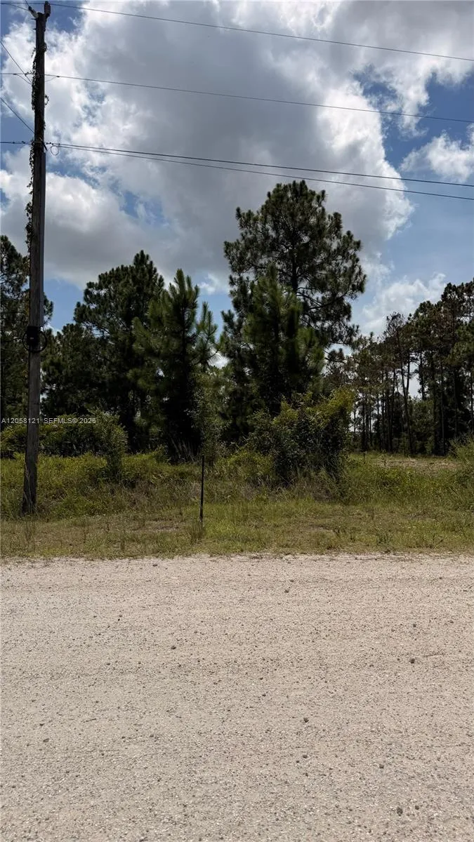 Foto de propiedad en 215 N Kennel Street, Clewiston, FL 33440 Clewiston con MLS# 
