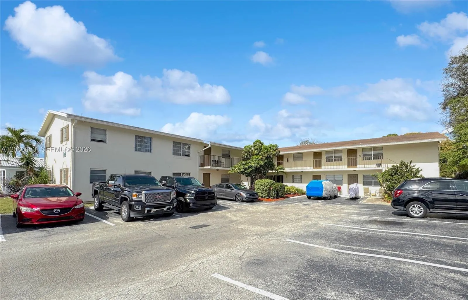 Foto de propiedad en 215 NW 25th Street 5, Wilton Manors, FL 33311 Wilton Manors con MLS# 