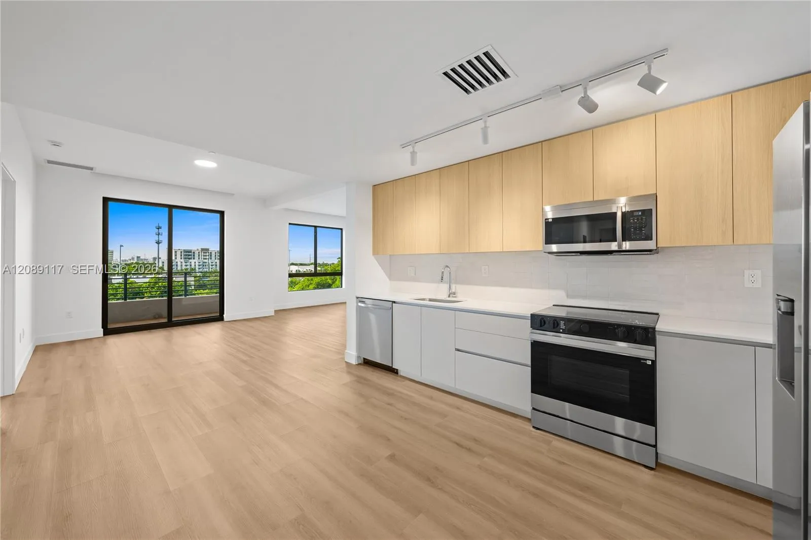 En Renta 215 SE 4th Street 406, Hallandale Beach, FL 33009, Hallandale Beach, FL 33009