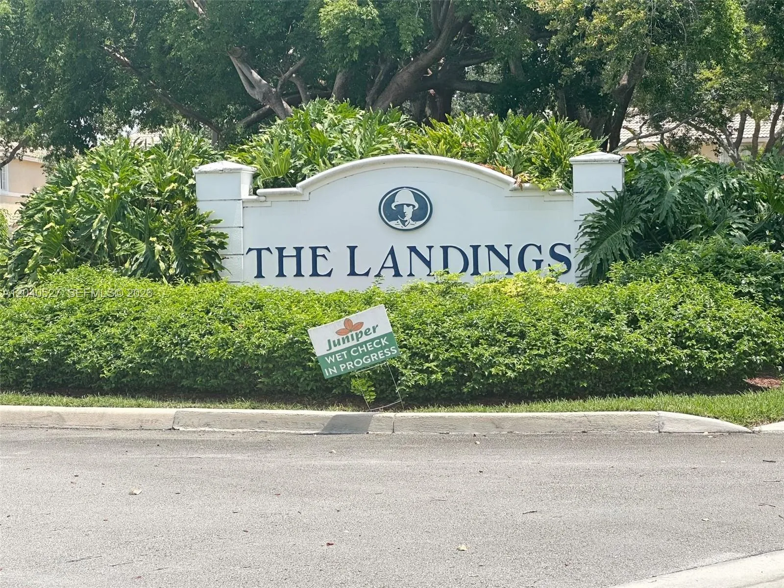 Foto de propiedad en 2150 NW 171st Terrace, Pembroke Pines, FL 33028 Pembroke Pines con MLS# 