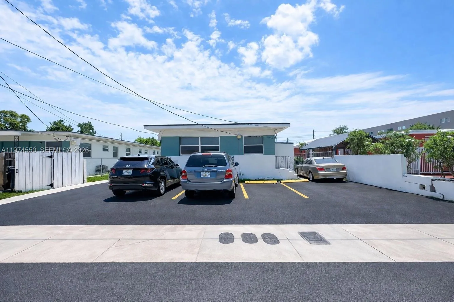 En Venta 2150 NW 24th Street, Miami, FL 33142, Miami, FL 33142