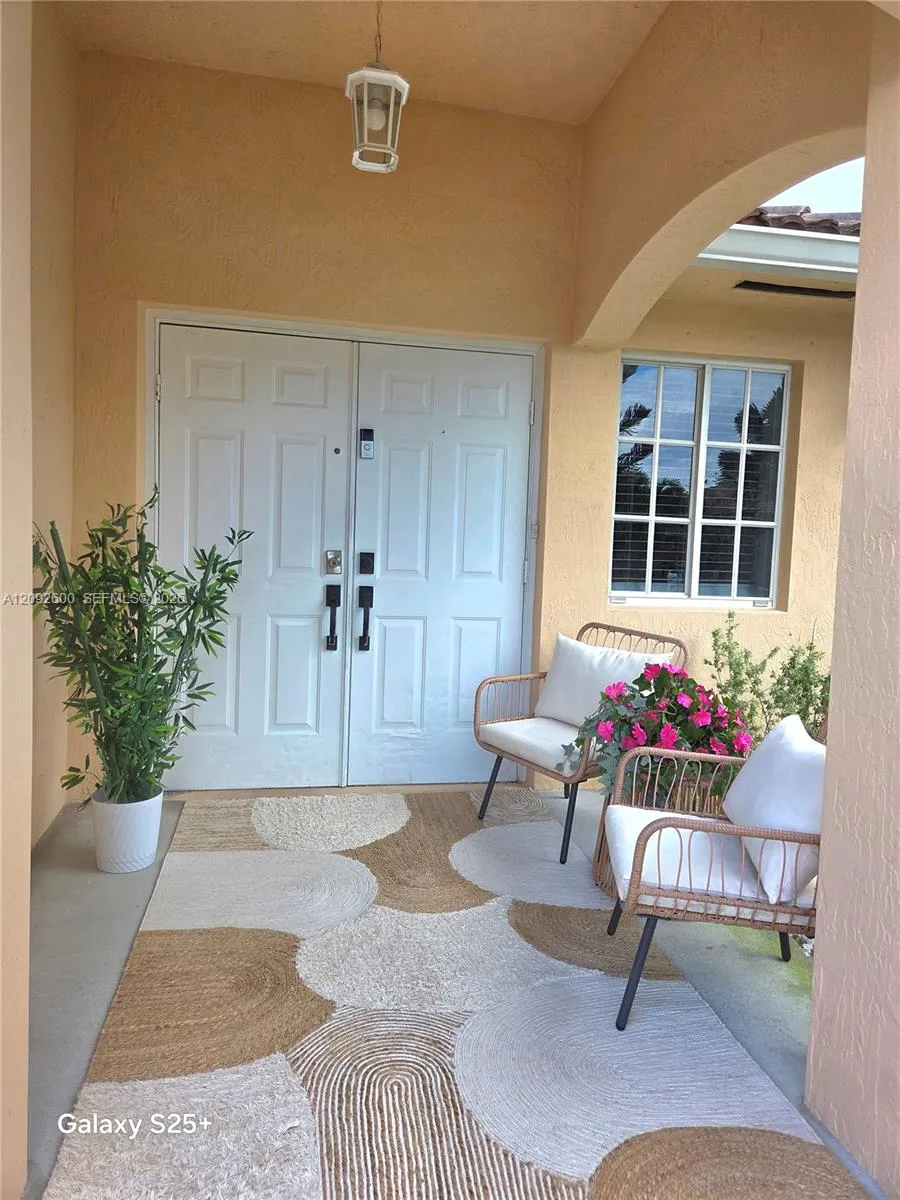 En Venta 21524 SW 89th Path, Cutler Bay, FL 33189, Cutler Bay, FL 33189