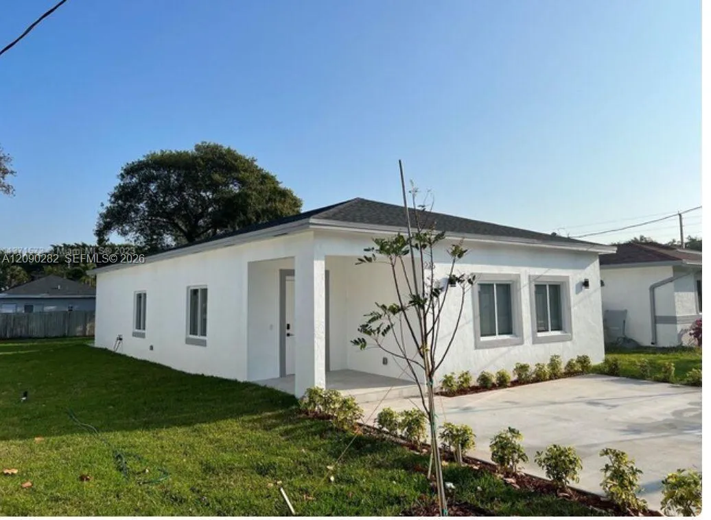 En Renta 216 NW 9th Street, Hallandale Beach, FL 33009, Hallandale Beach, FL 33009