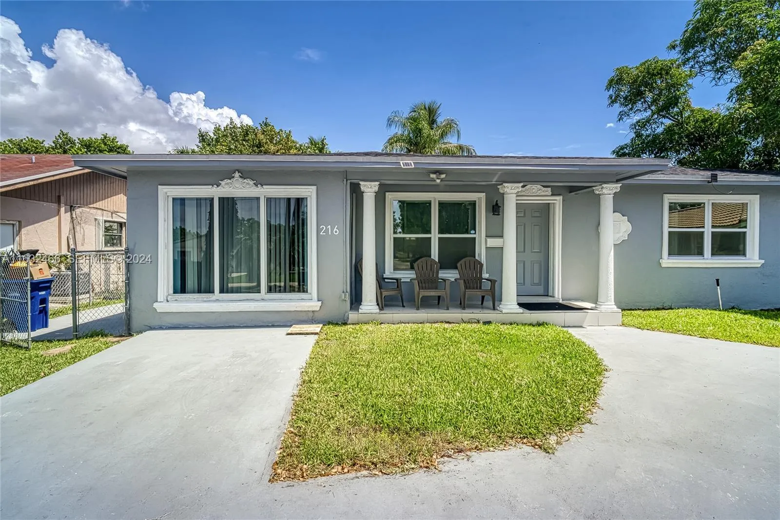 Foto de propiedad en 216 SW 6th Street, Hallandale Beach, FL 33009 Hallandale Beach con MLS# 