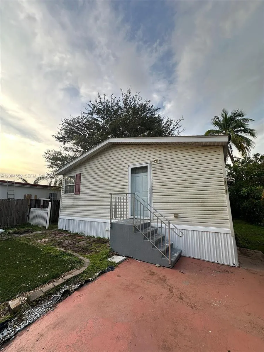 En Renta 21631 NW 8th Court H, Pembroke Pines, FL 33029, Pembroke Pines, FL 33029