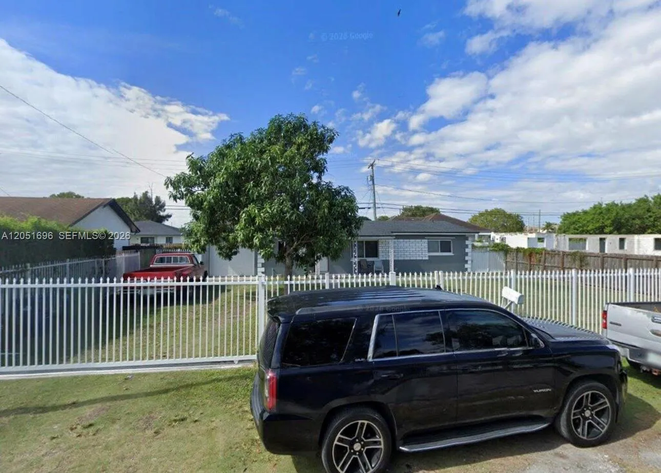 Vendido 21670 SW 111th Avenue, Miami, FL 33170, Miami, FL 33170