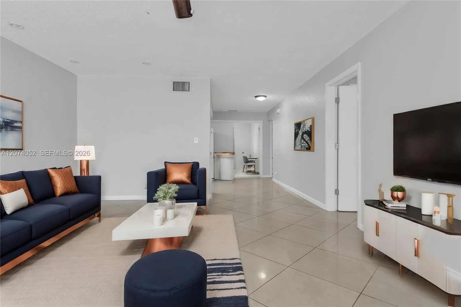 Foto de propiedad en 2175 NE 56th Street 103, Fort Lauderdale, FL 33308 Fort Lauderdale con MLS#