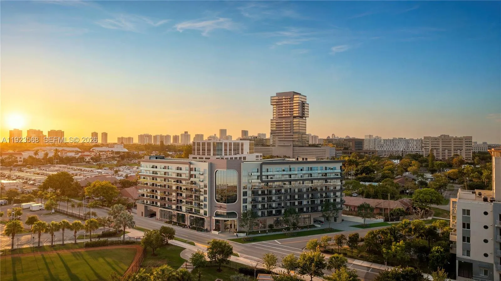 Foto de propiedad en 218 SE 7th Street 517, Hallandale Beach, FL 33009 Hallandale Beach con MLS# 
