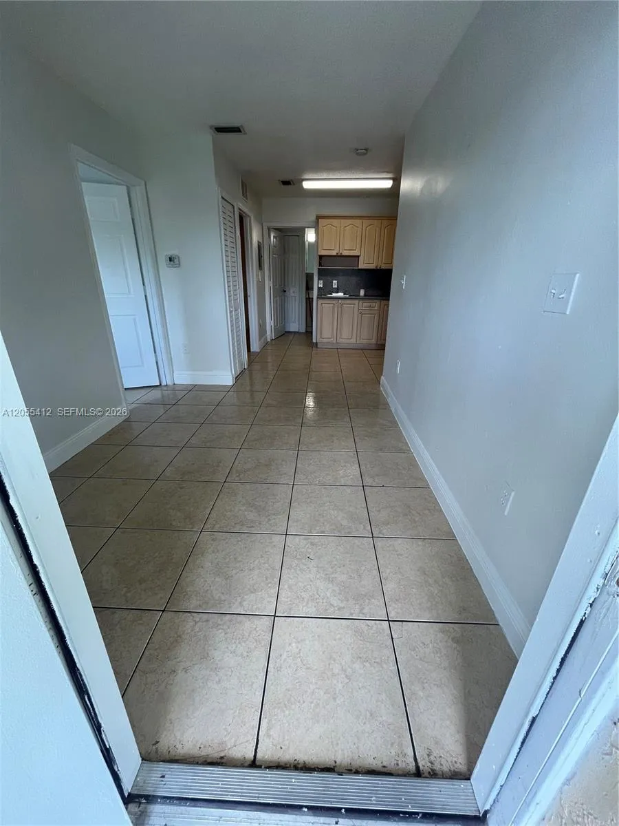En Renta 2185 NW 16th Terrace 7, Miami, FL 33125, Miami, FL 33125