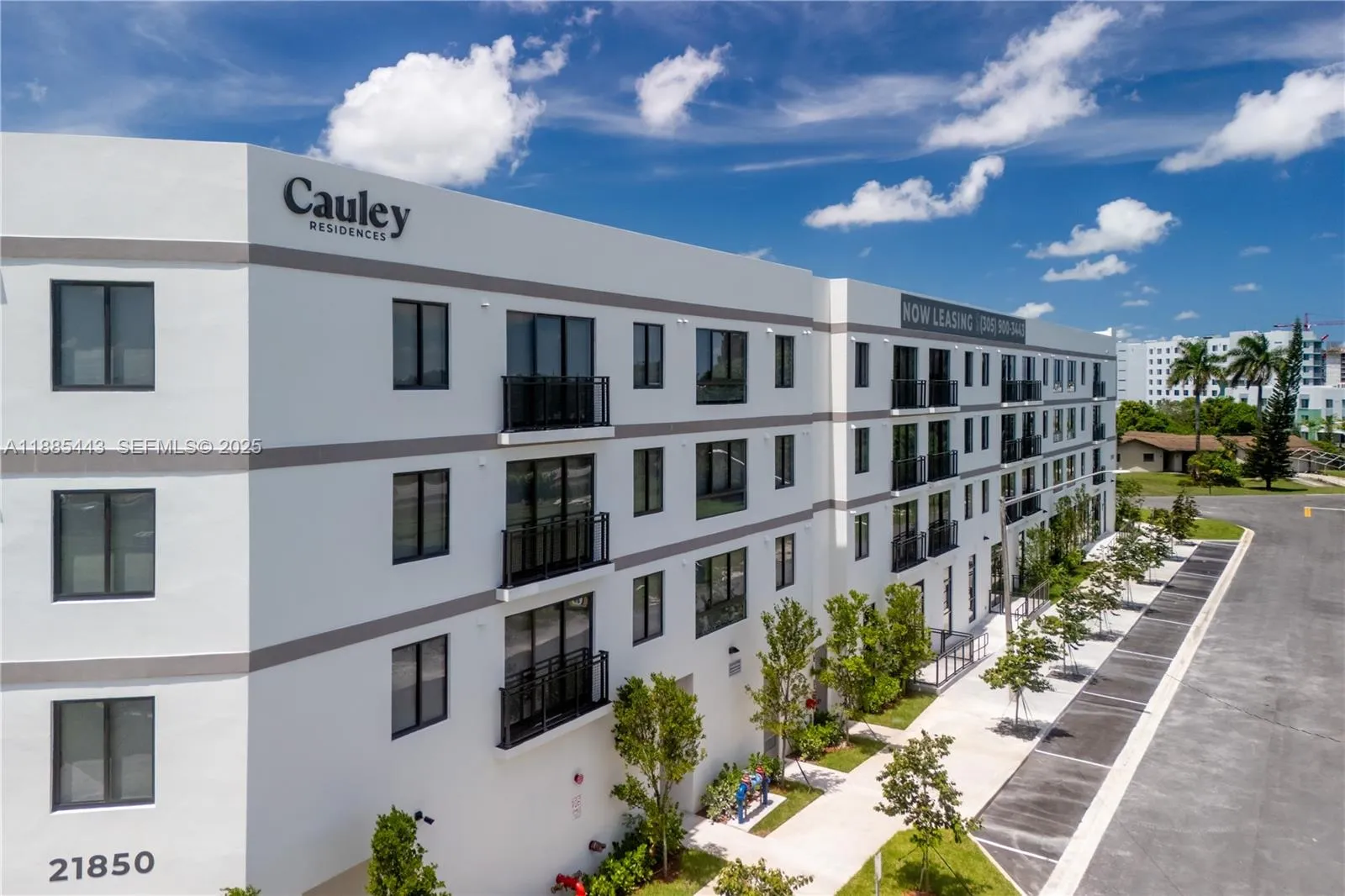 Foto de propiedad en 21850 Old Dixie Highway 001, Miami, FL 33170 Miami con MLS# 
