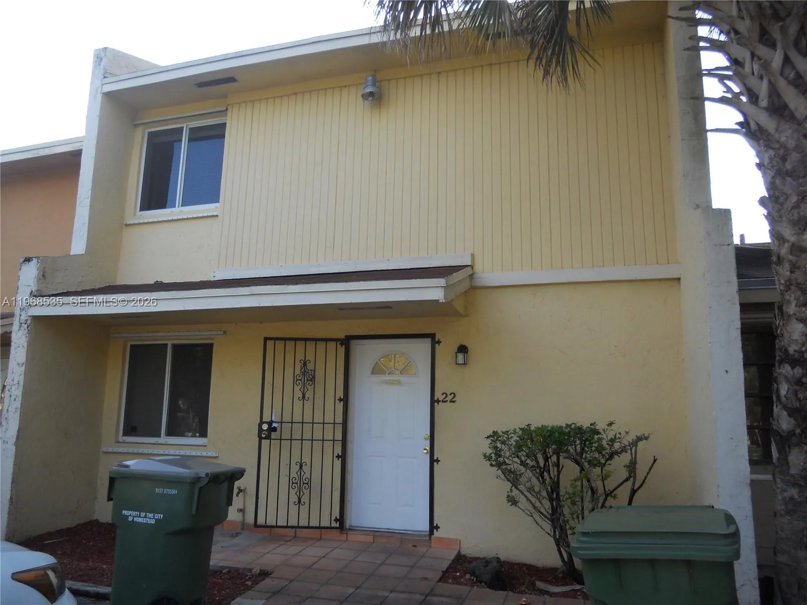 Foto de propiedad en 22 SW 14th Terrace, Homestead, FL 33030 Homestead con MLS# 