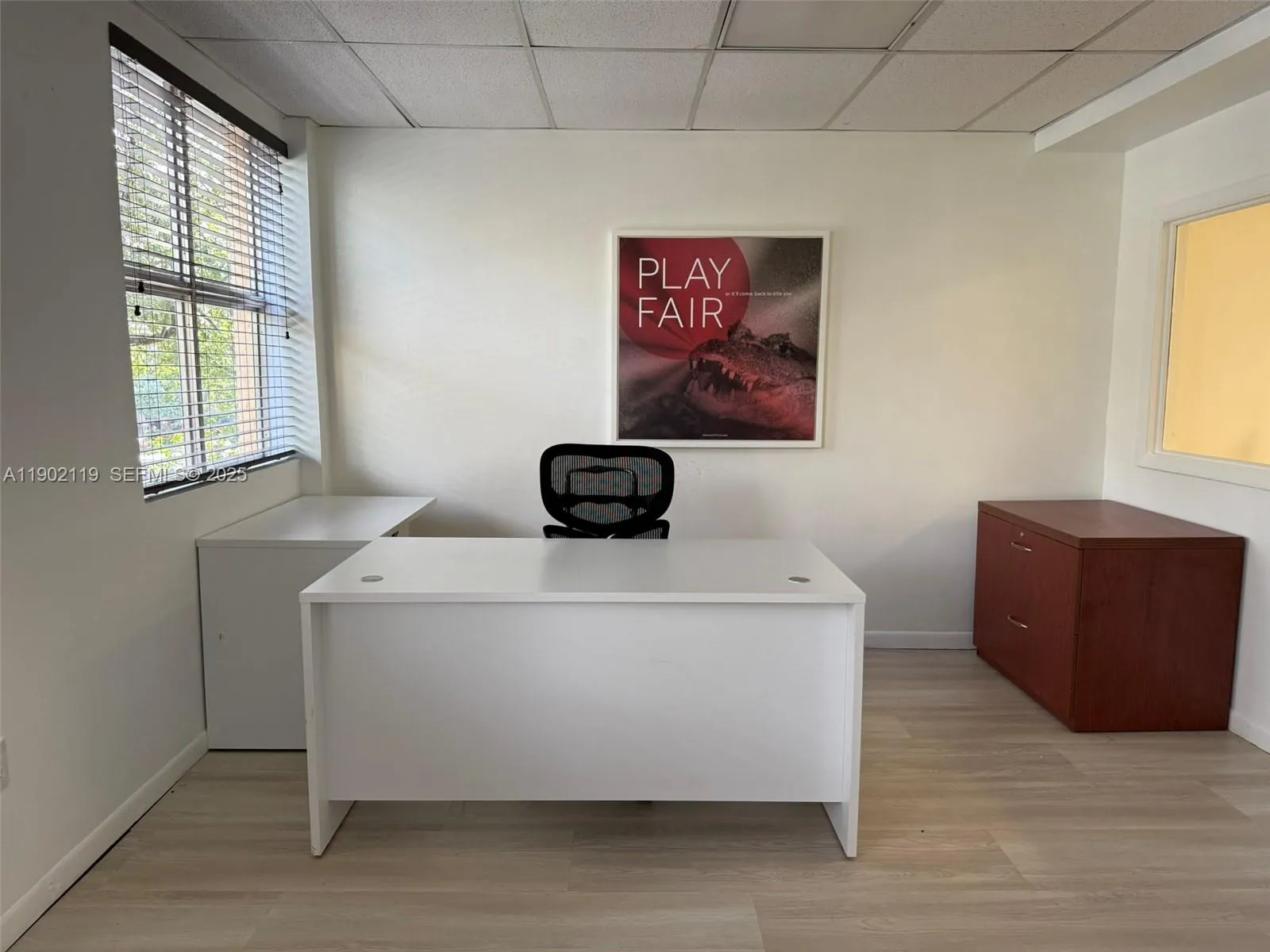 Foto de propiedad en 220 Miracle Mile B216, Coral Gables, FL 33134 Coral Gables con MLS# 