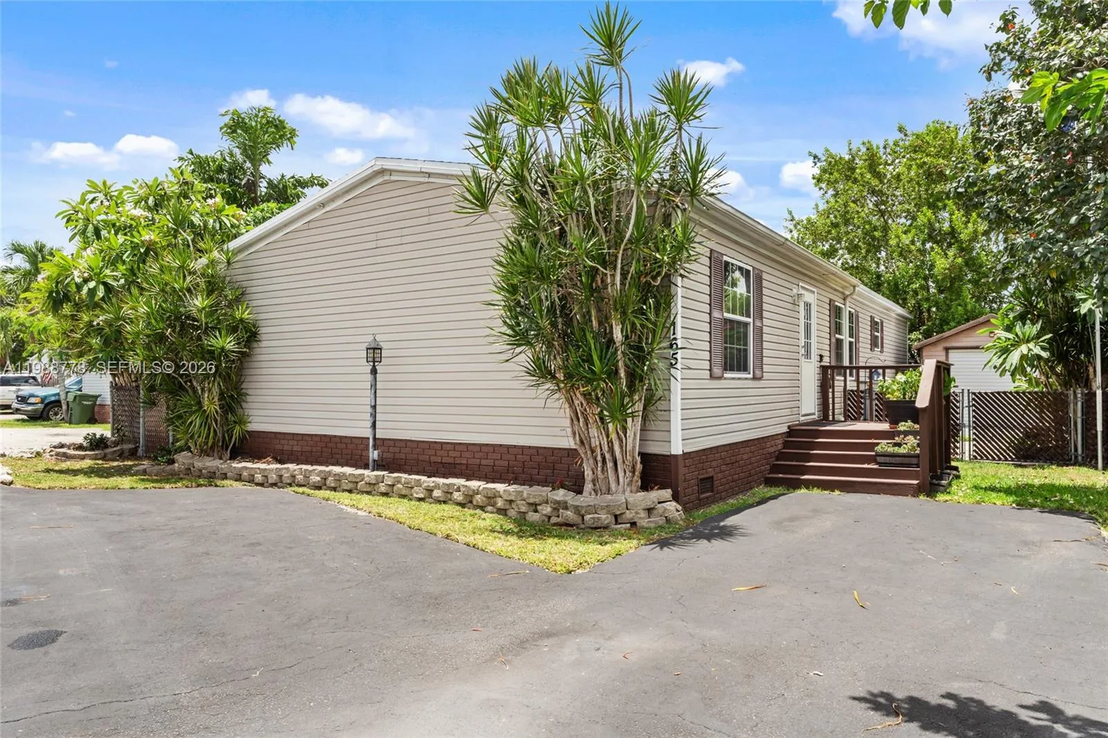 Foto de propiedad en 220 NE 12th Avenue 165, Homestead, FL 33030 Homestead con MLS# 