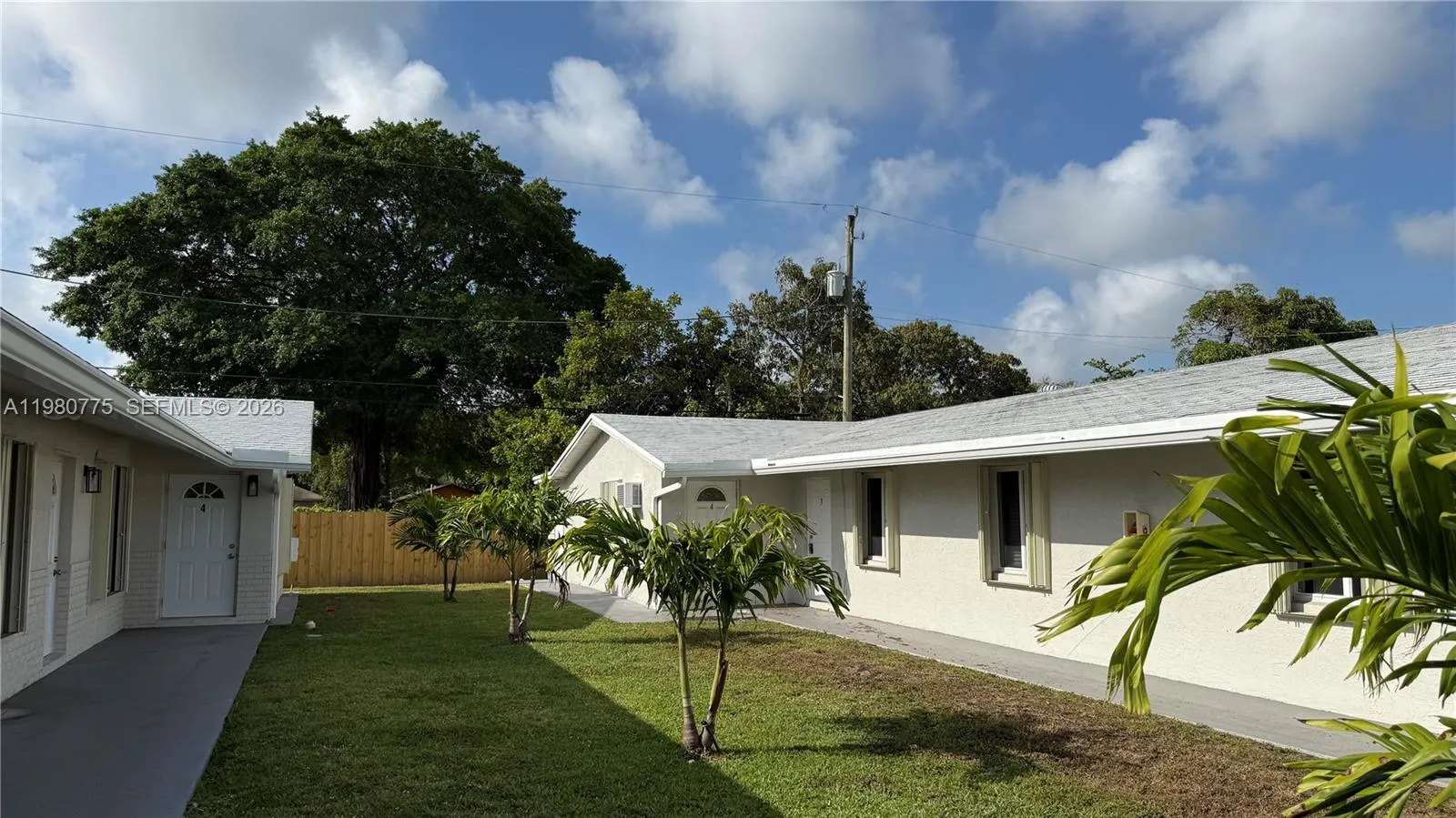 En Venta 220 NW 12th Street, Pompano Beach, FL 33060, Pompano Beach, FL 33060