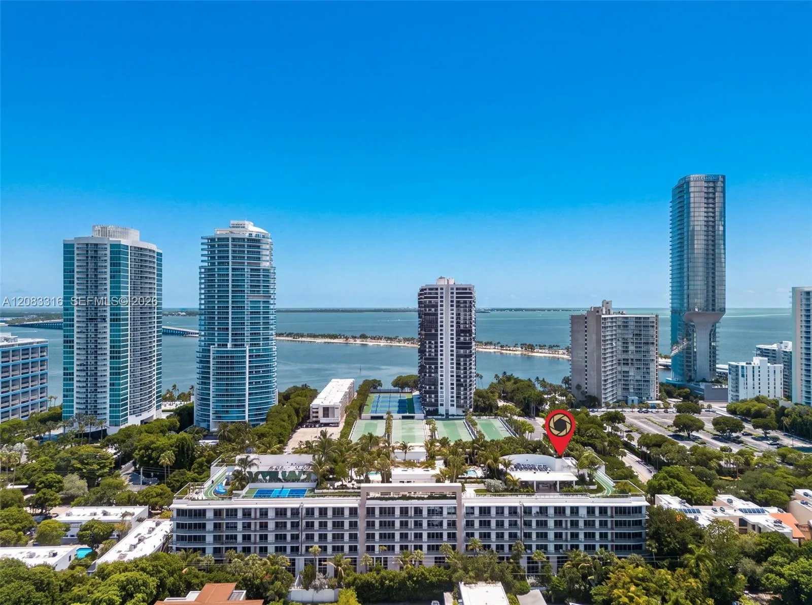 Foto de propiedad en 2200 Brickell Avenue 315, Miami, FL 33129 Miami con MLS# 