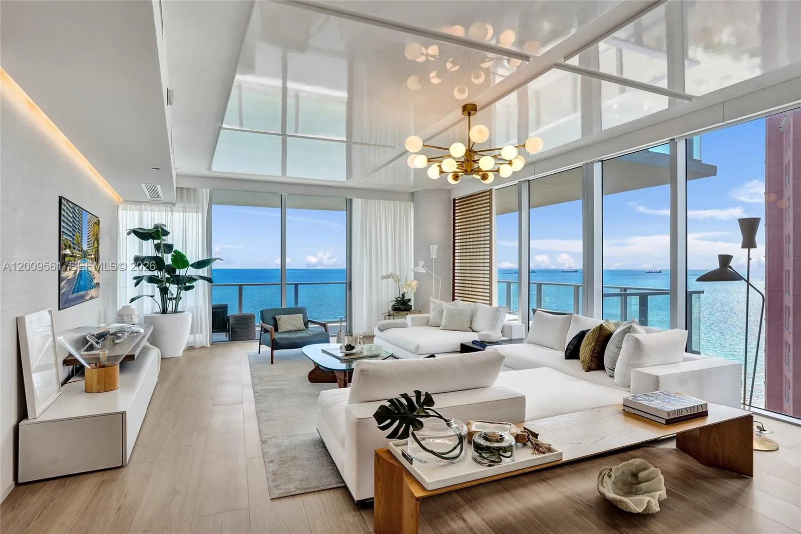 Foto de propiedad en 2200 N Ocean Boulevard S1701, Fort Lauderdale, FL 33305 Fort Lauderdale con MLS# 
