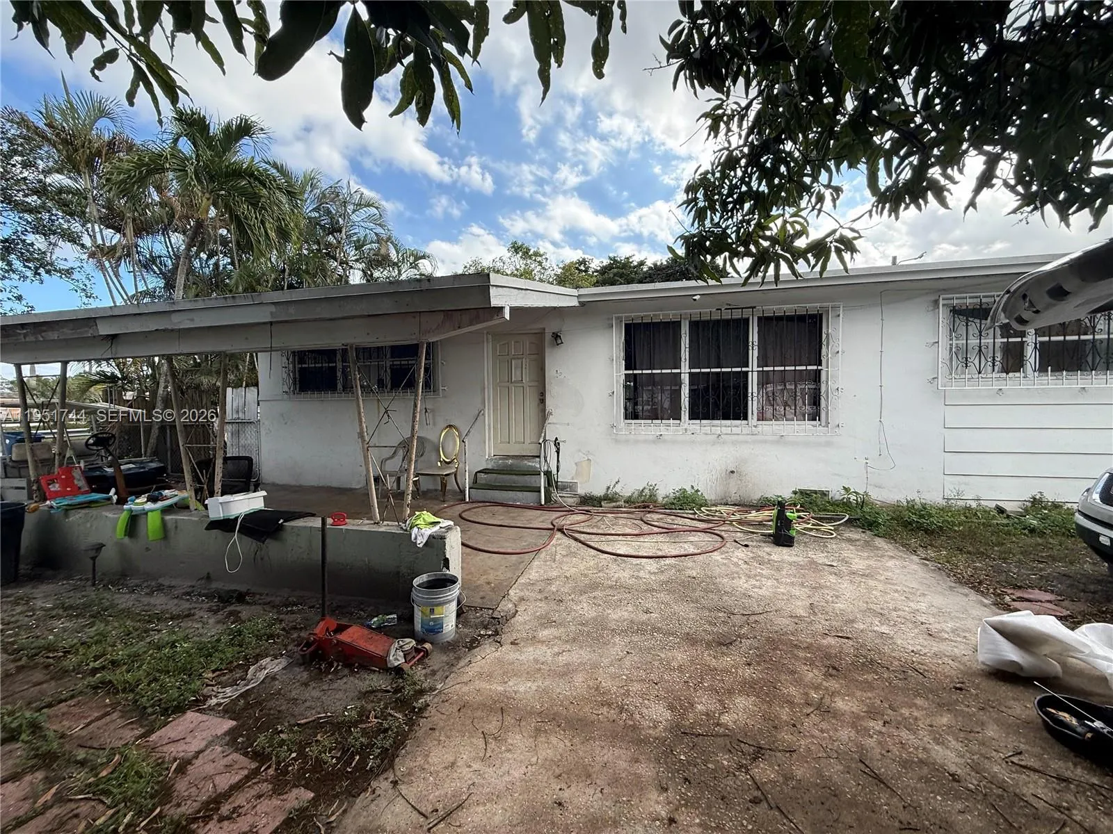 Vendido 2200 NW 110th Street, Miami, FL 33167, Miami, FL 33167