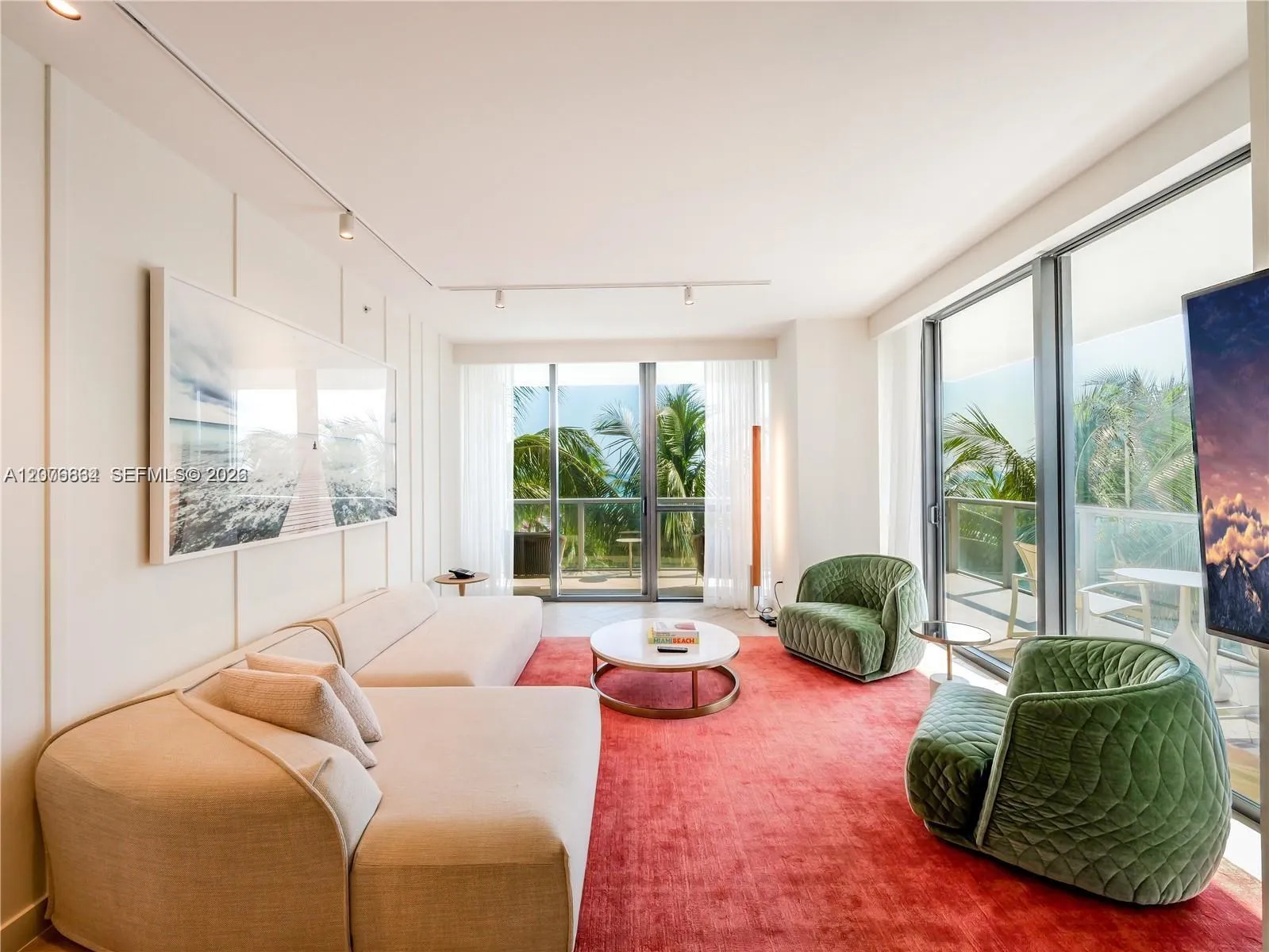 Foto de propiedad en 2201 Collins Avenue 428, Miami Beach, FL 33139 Miami Beach con MLS# 