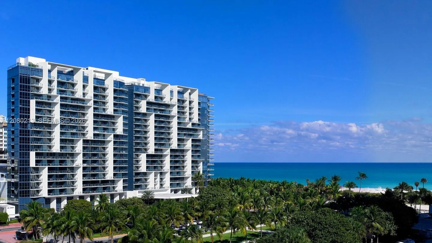 En Venta 2201 Collins Avenue 807, Miami Beach, FL 33139, Miami Beach, FL 33139